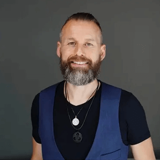 Portrait of Alex Meyer